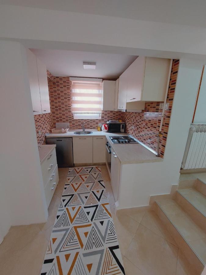 Apartments Natural And Bungalows 2 Saraievo Exterior foto