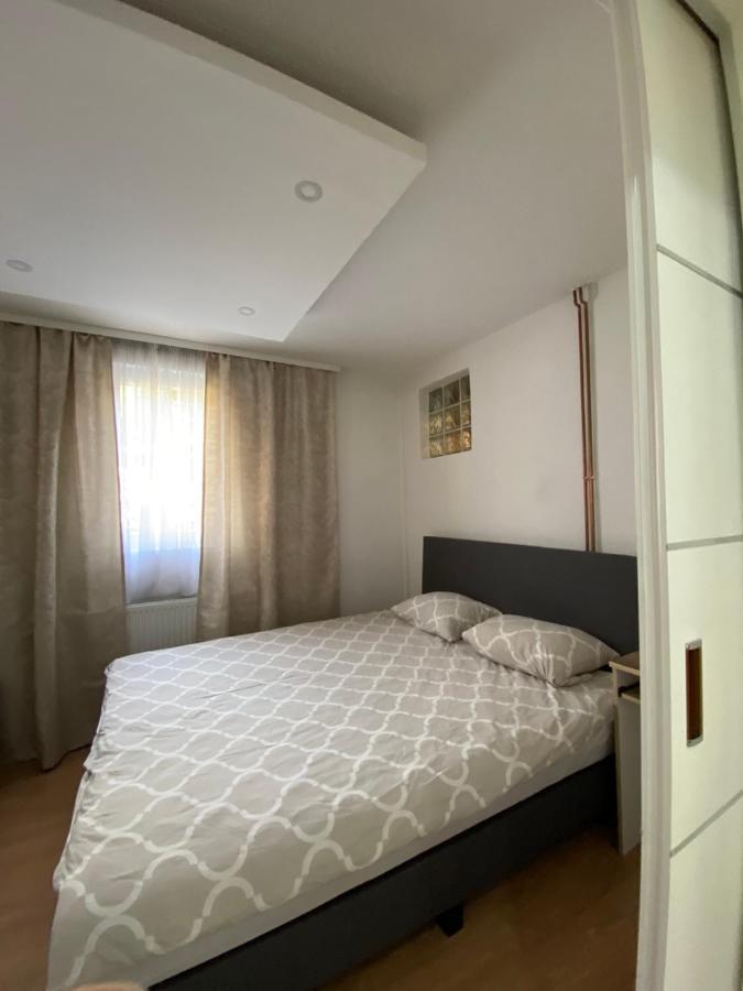 Apartments Natural And Bungalows 2 Saraievo Exterior foto
