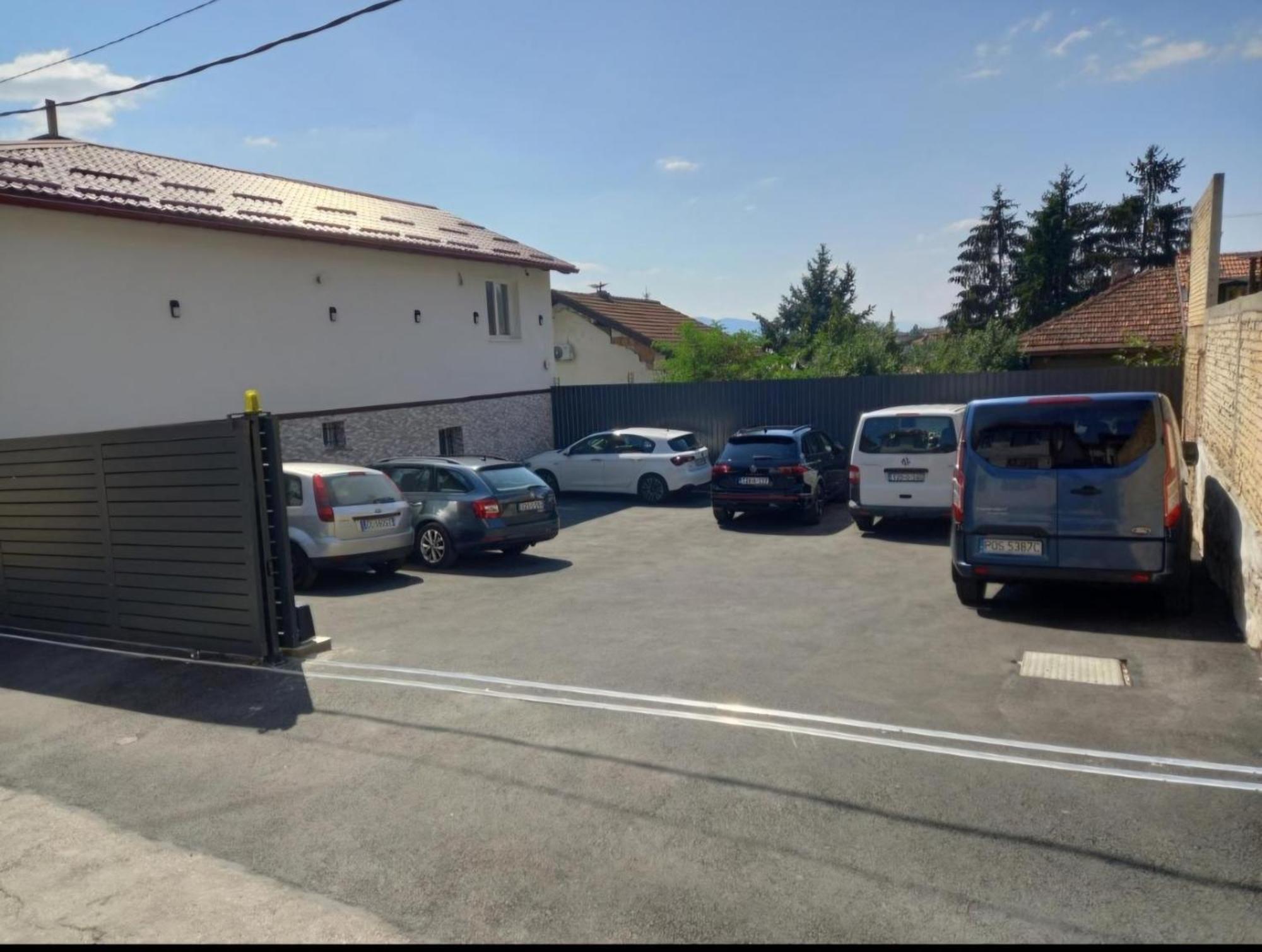 Apartments Natural And Bungalows 2 Saraievo Exterior foto